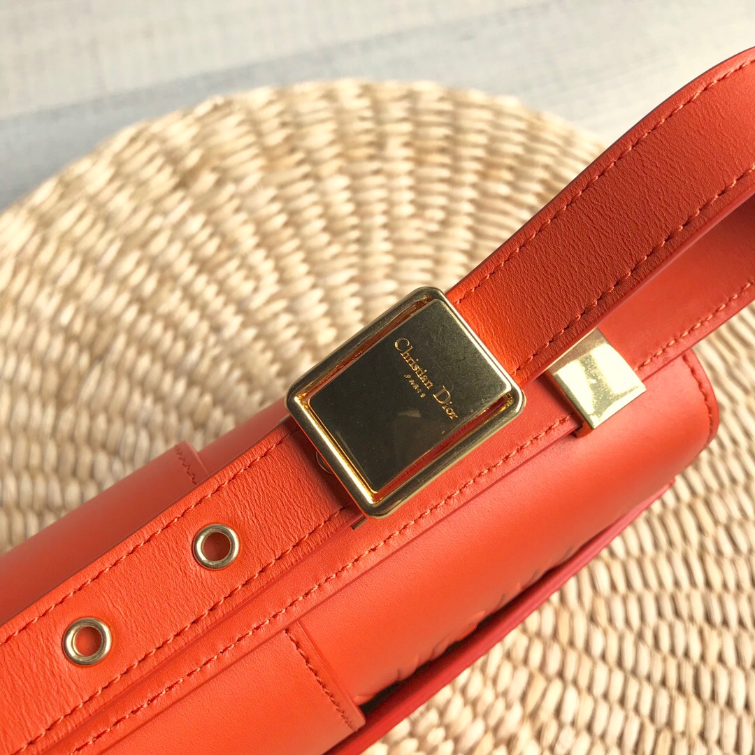 D10r Oblique Montaigne30 M9203 orange