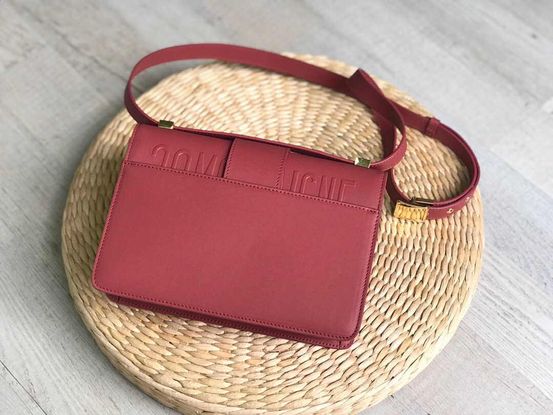 D10r Oblique Montaigne30 M9203 Red