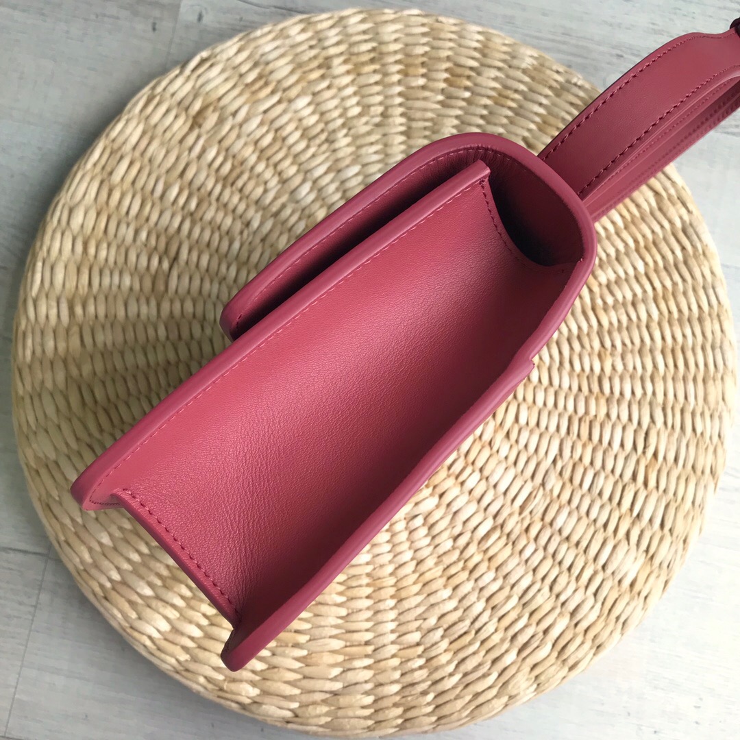 D10r Oblique Montaigne30 M9203 Red