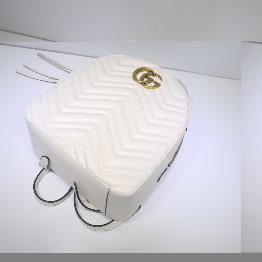 Gvc*1 GG Marmont quilted leather backpack 476671 White