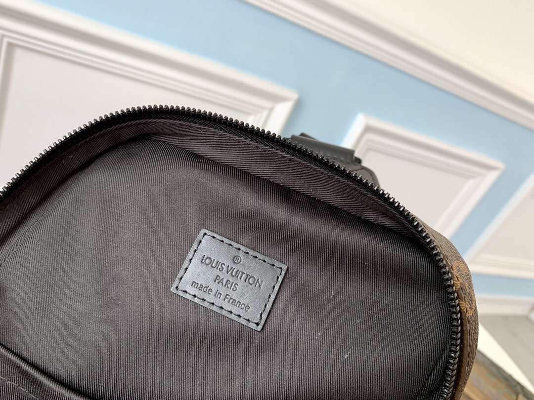 LV Monogram Damier Graphite Canvas Mens Shoulder Bag M41718