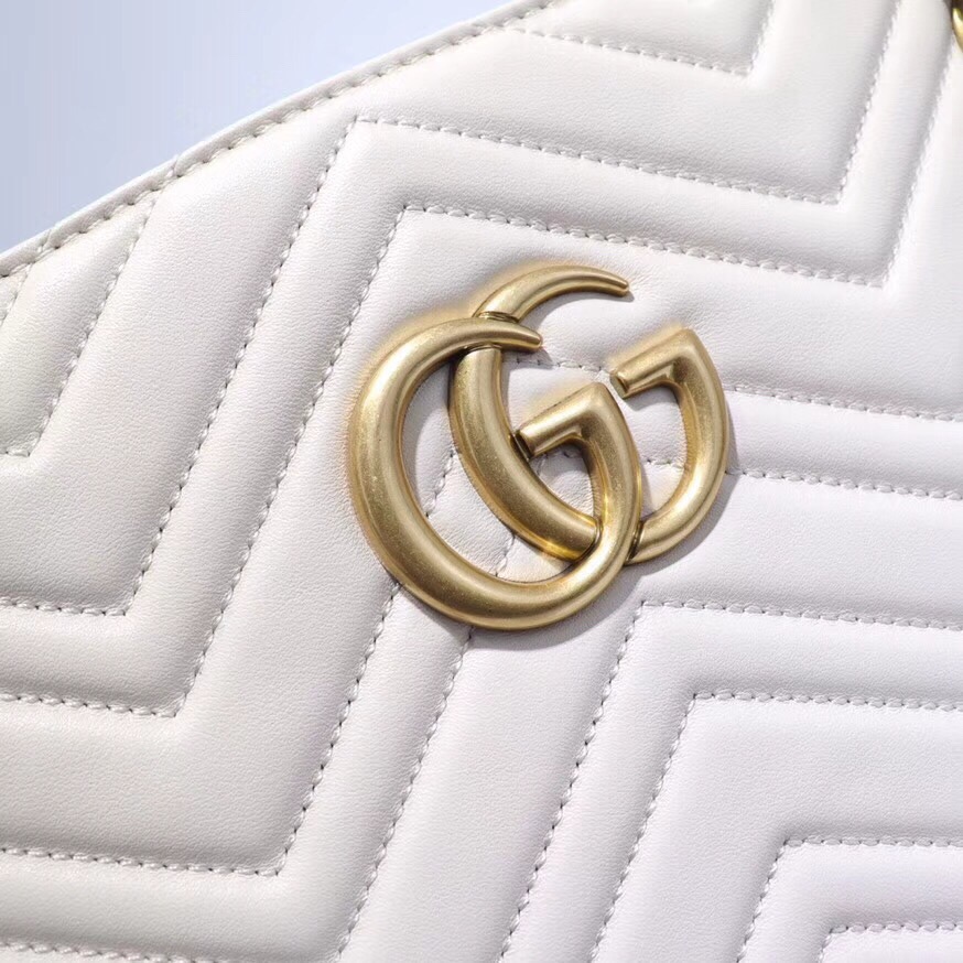 Gvc*1 GG Marmont Matelassé Medium Tote White 524578