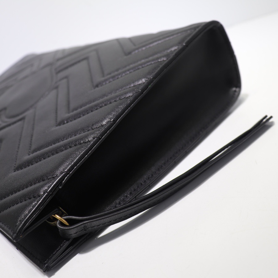 Gvc*1 Women GG Marmont matelassé clutch Black 448450