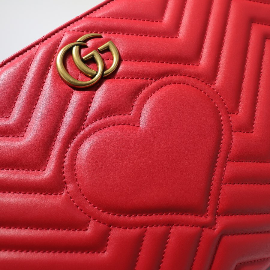 Gvc*1 Women GG Marmont matelassé clutch Red 448450
