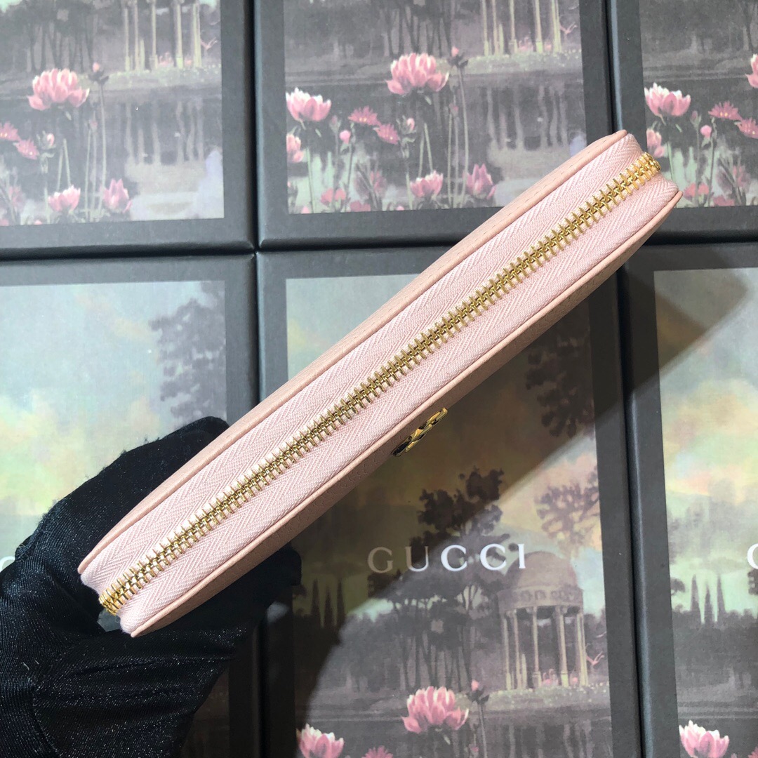 Gvc*1 Leather zip around wallet Pink