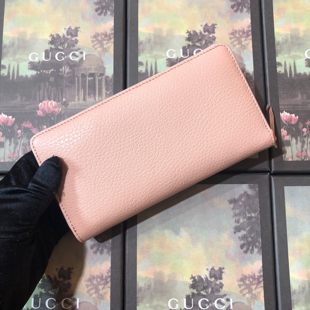 Gvc*1 Leather zip around wallet Pink
