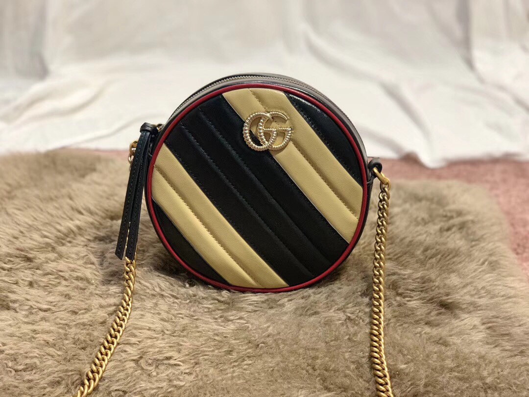 Gvc*1 GG Marmont Mini Round Bag