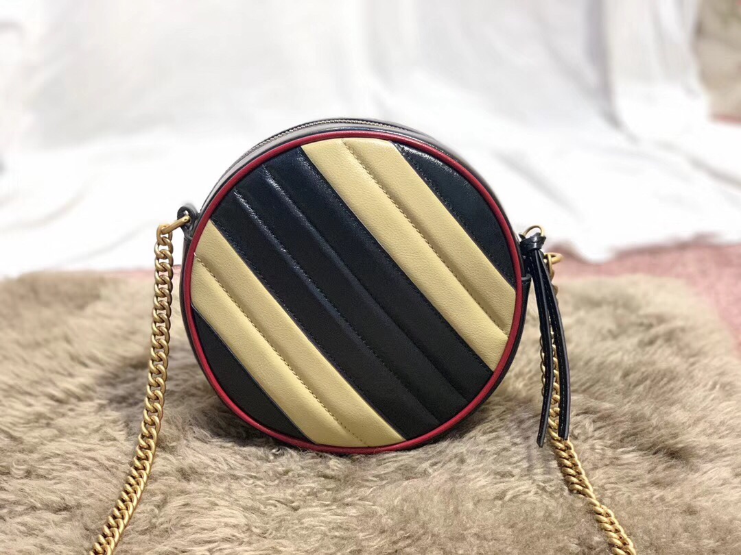 Gvc*1 GG Marmont Mini Round Bag