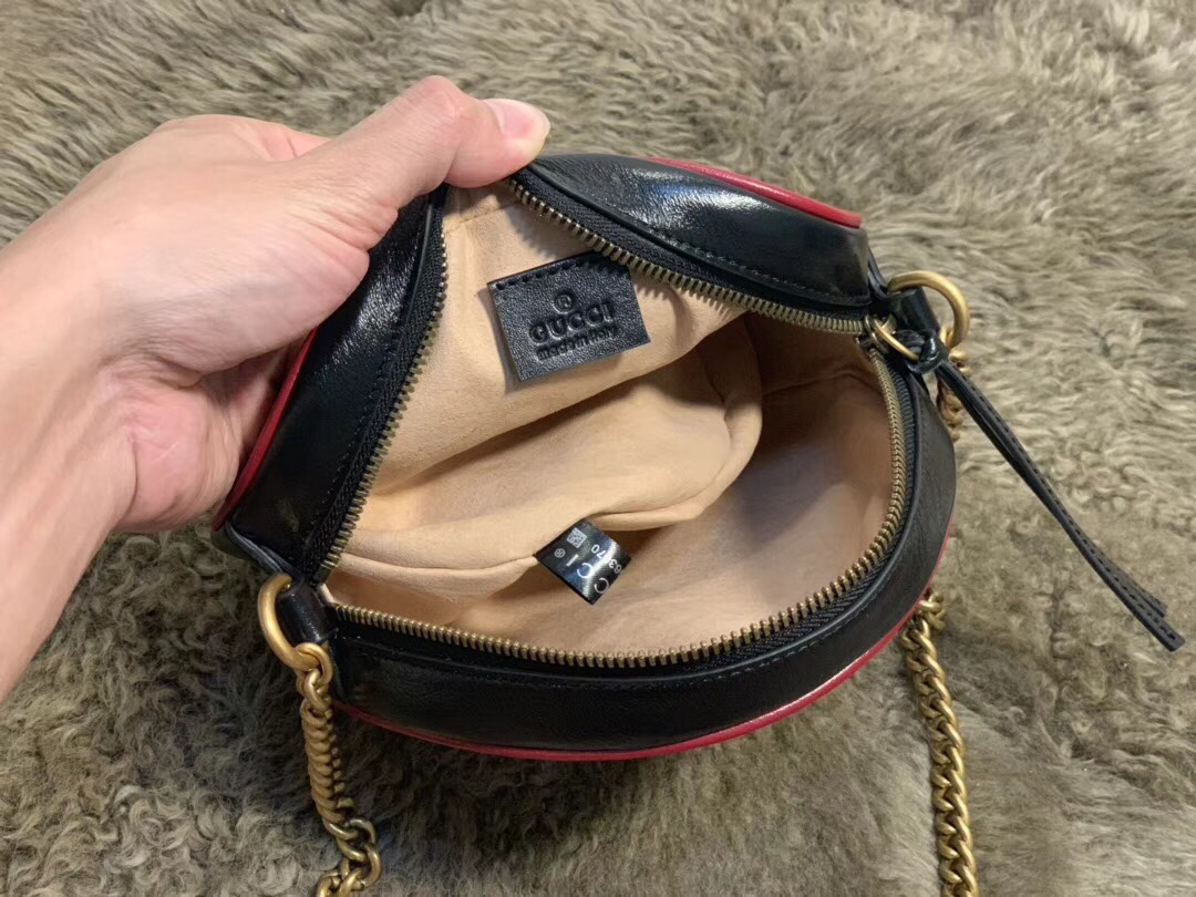 Gvc*1 GG Marmont Mini Round Bag