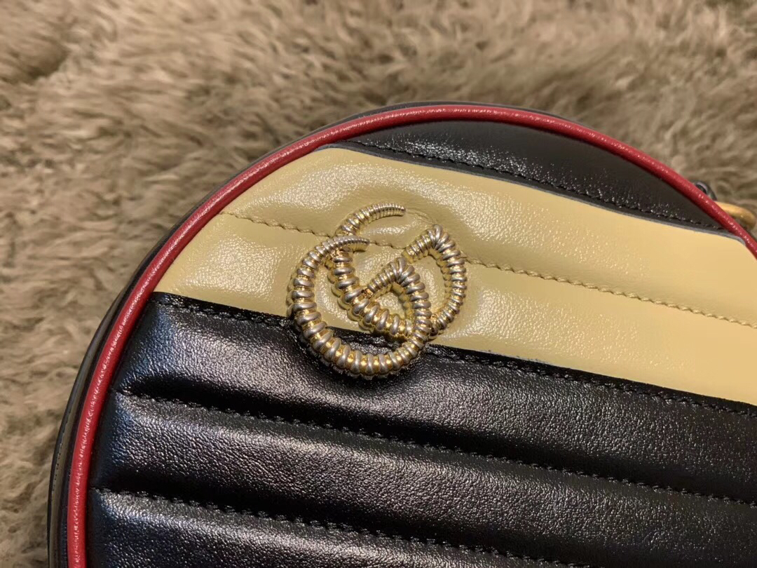Gvc*1 GG Marmont Mini Round Bag