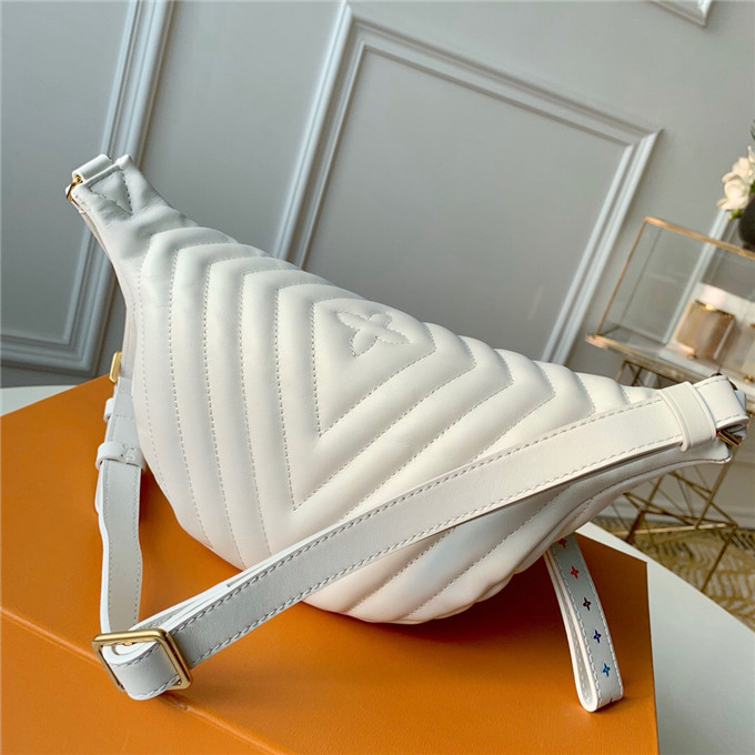 L0vis Vvtt0n Bumbag Bag White