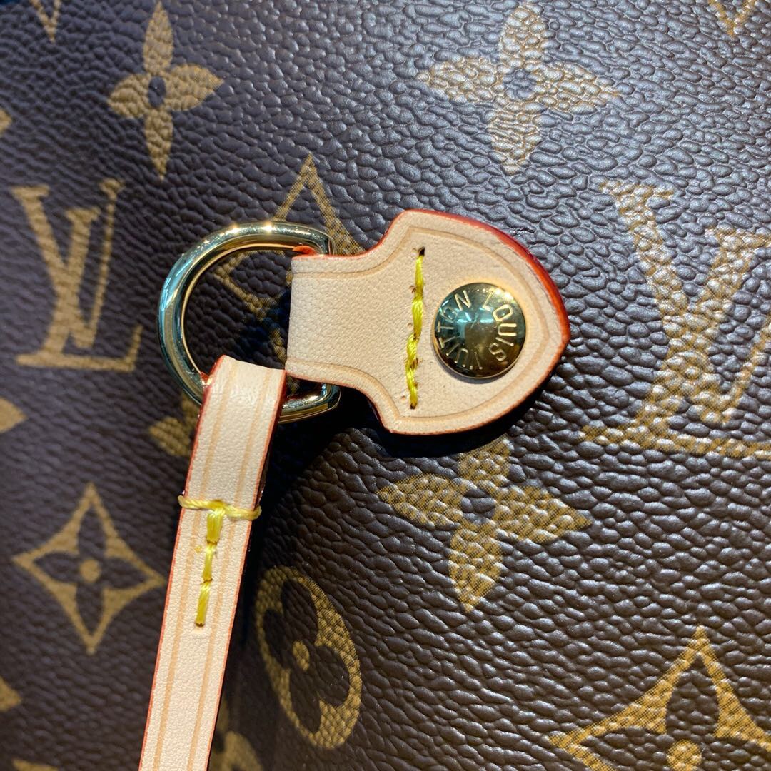 L0vis Vvtt0n Neverfull Monogram GM M41180 with rose red