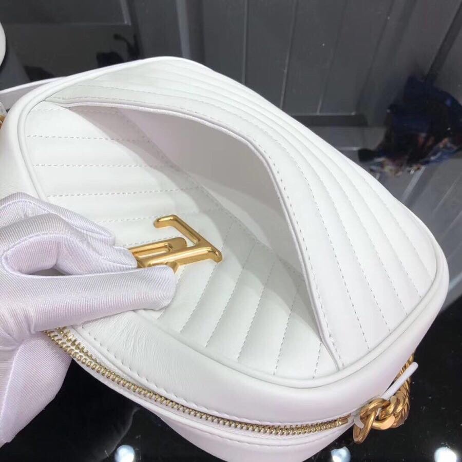 L0vis Vvtt0n New Wave Camera Bag White