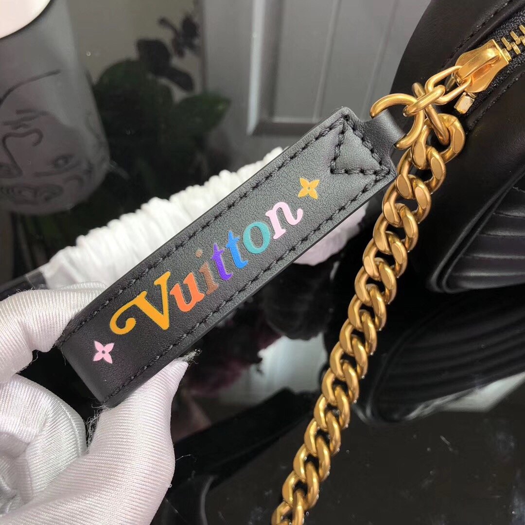 L0vis Vvtt0n New Wave Camera Bag Black