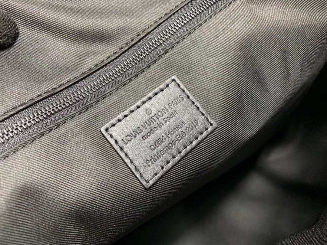L0vis Vvtt0n KEEPALL BANDOULIÈRE 50