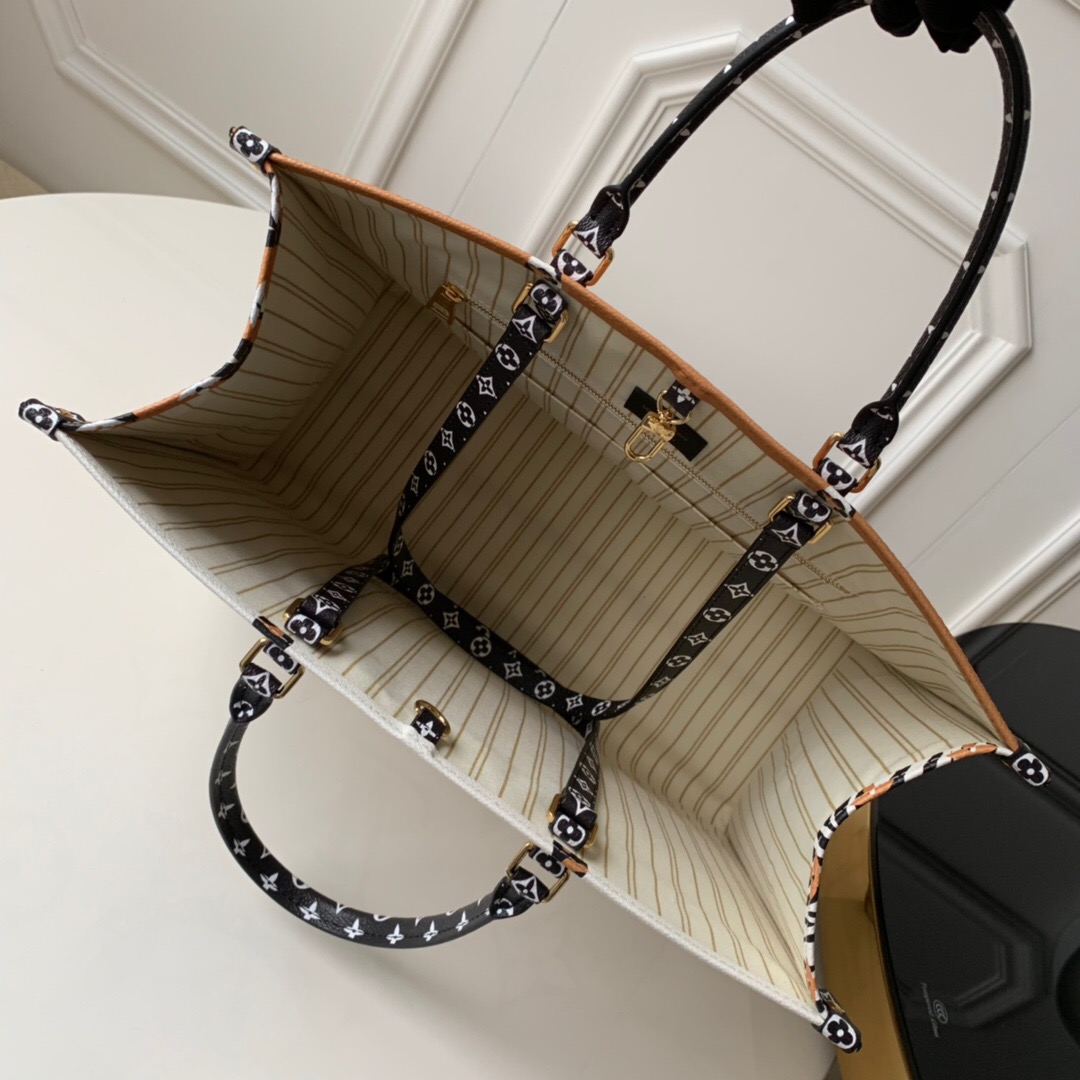 L0vis Vvtt0n Onthego Handbag M44675
