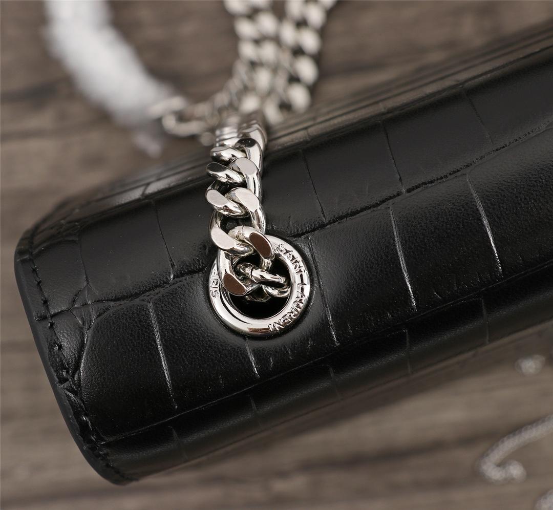 Y51 Crocodile embossed cowhide Chain shoulder bag Black