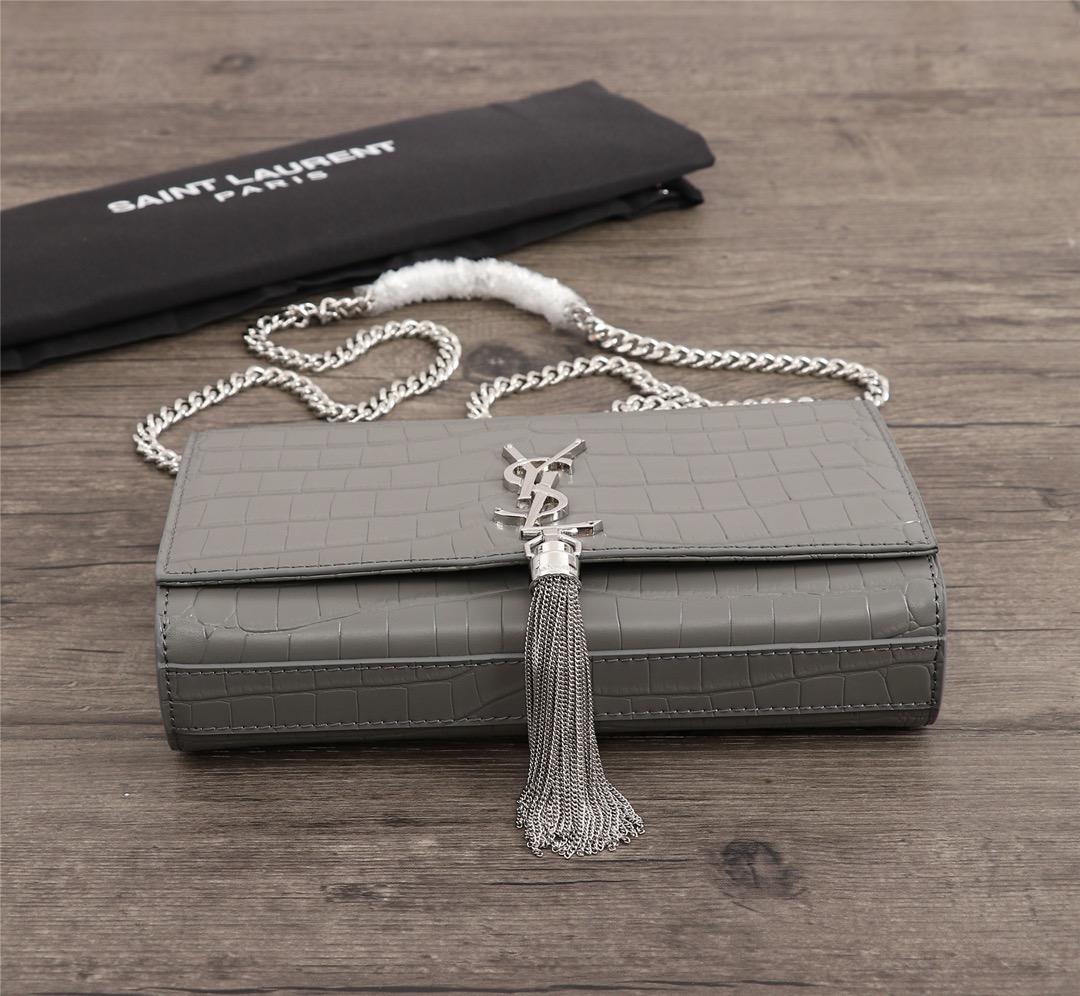 Y51 Crocodile embossed cowhide Chain shoulder bag Gray