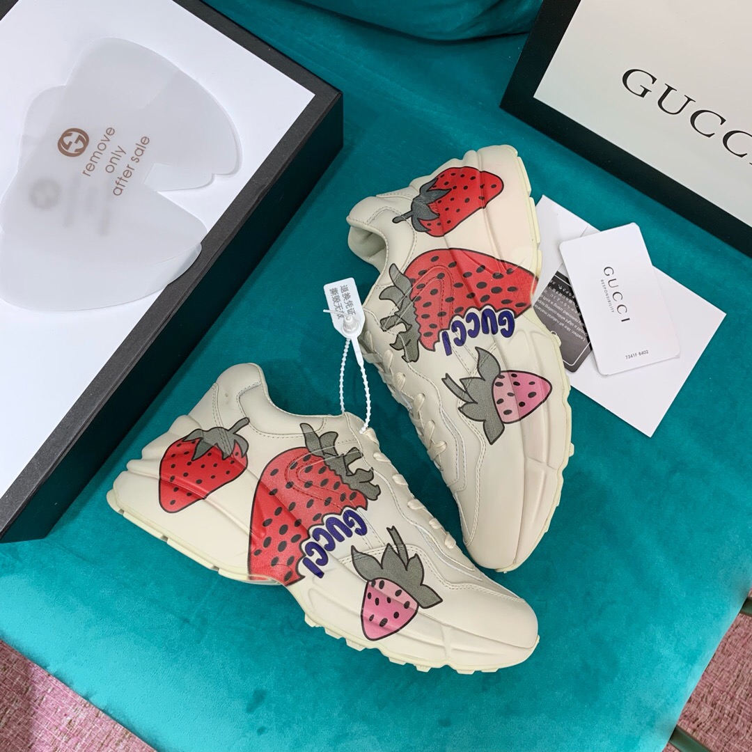 Gvc*1 Clunky Sneaker
