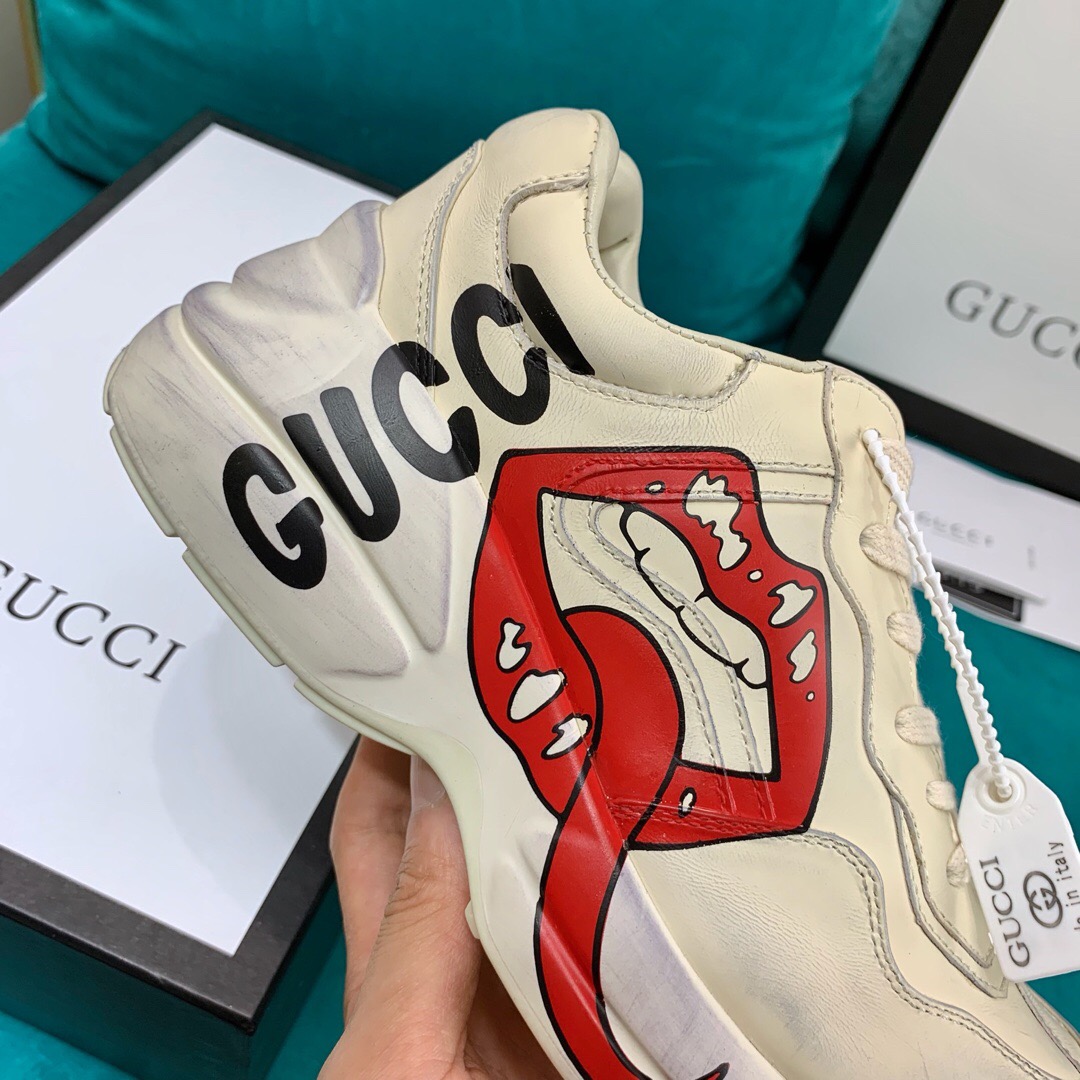 Gvc*1 Clunky Sneaker 001
