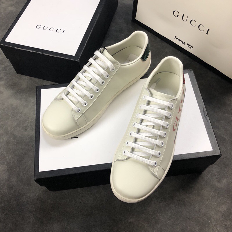 Gvc*1 SNEAKERS