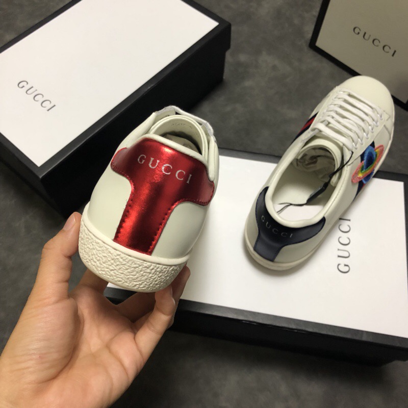 Gvc*1 SNEAKERS 001