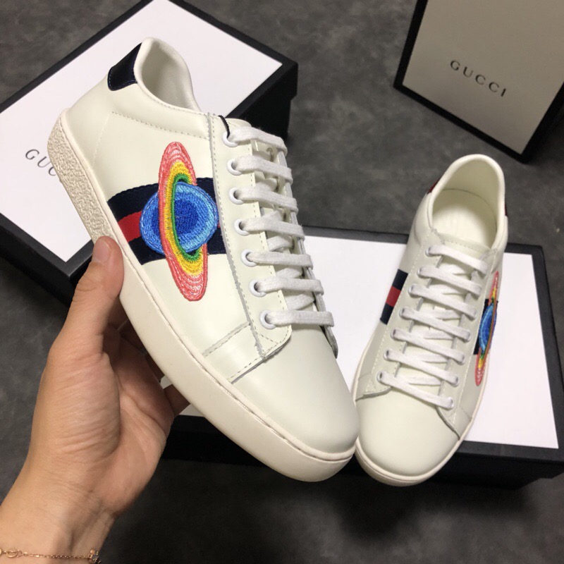 Gvc*1 SNEAKERS 001