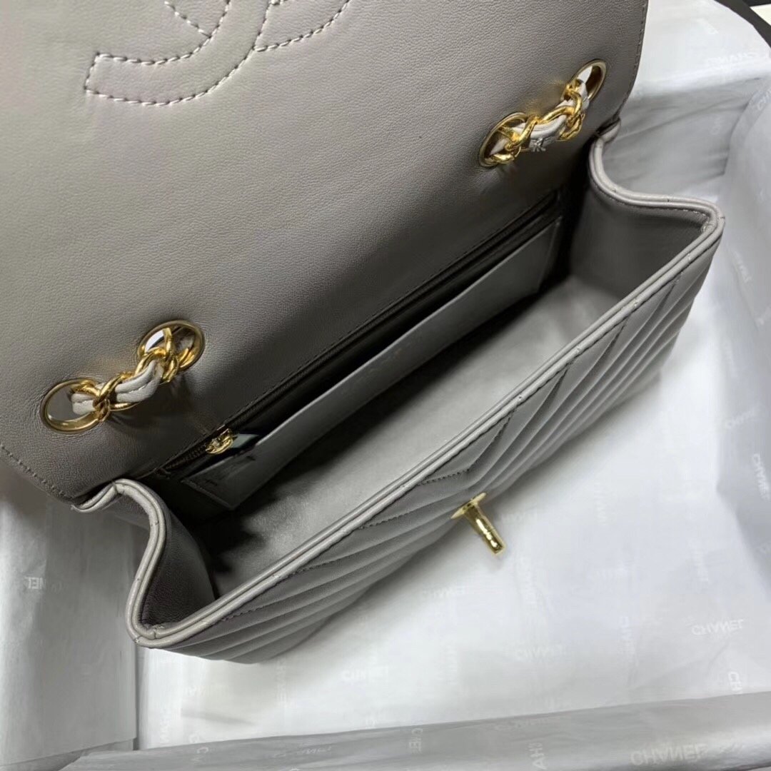 Ch**el 2019 New Lambskin mini bag Gray