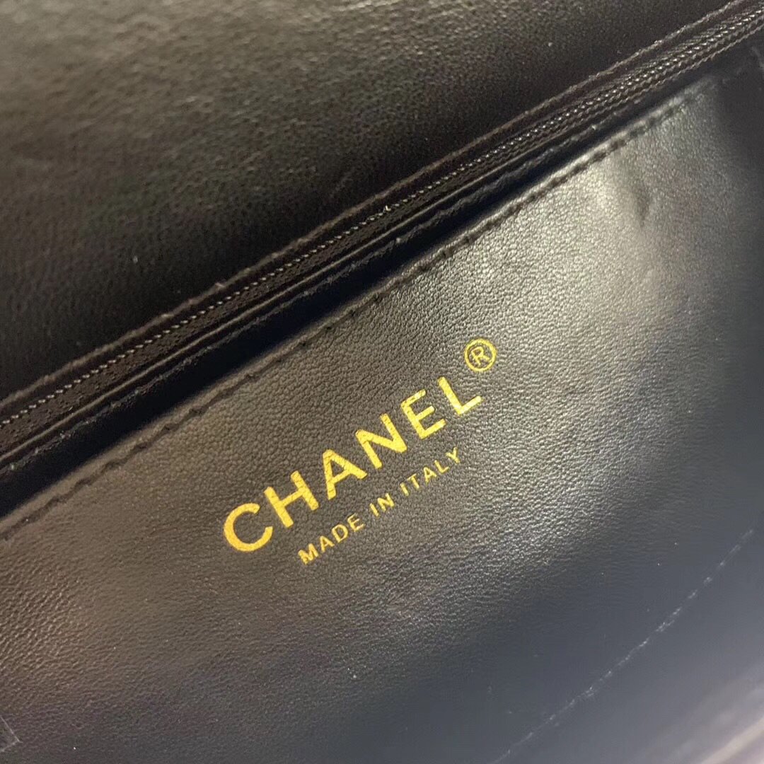 Ch**el 2019 New Lambskin mini bag Black