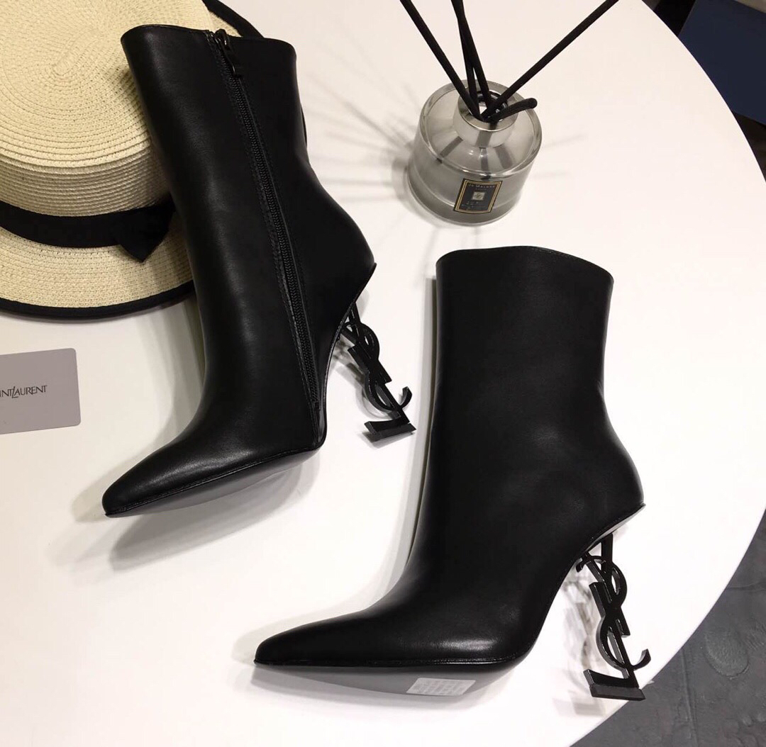 Y51 Opyum Boots