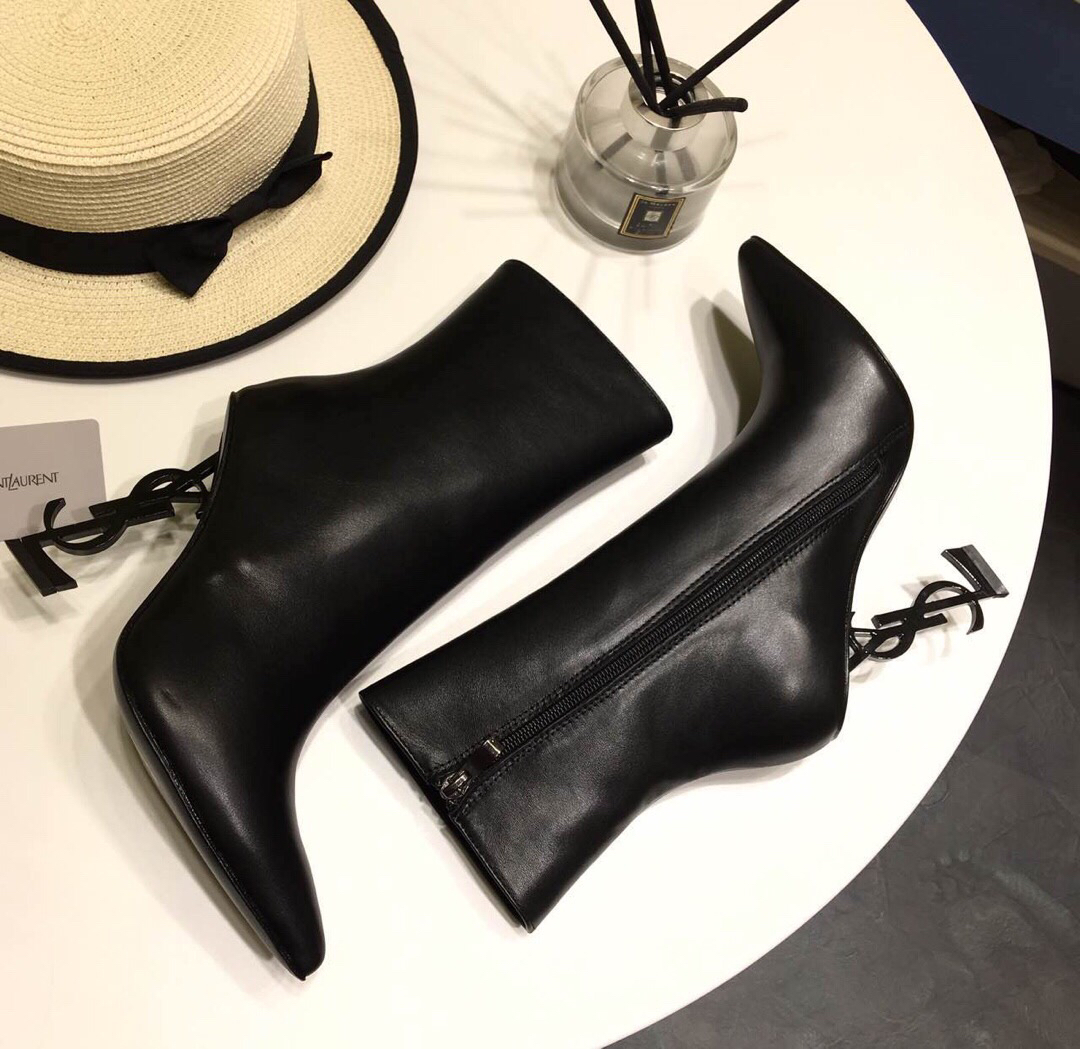 Y51 Opyum Boots