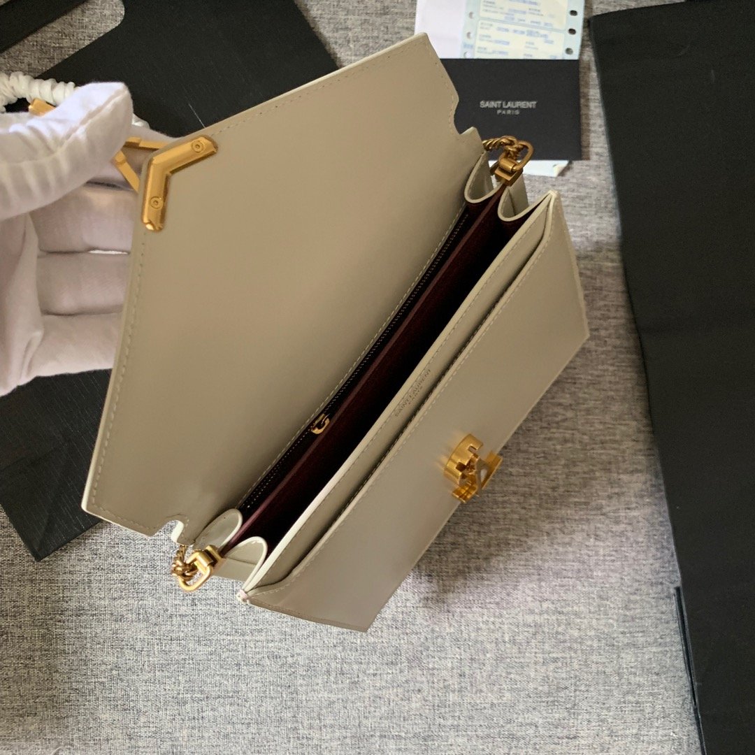 Y51 Calfskin chain bag White
