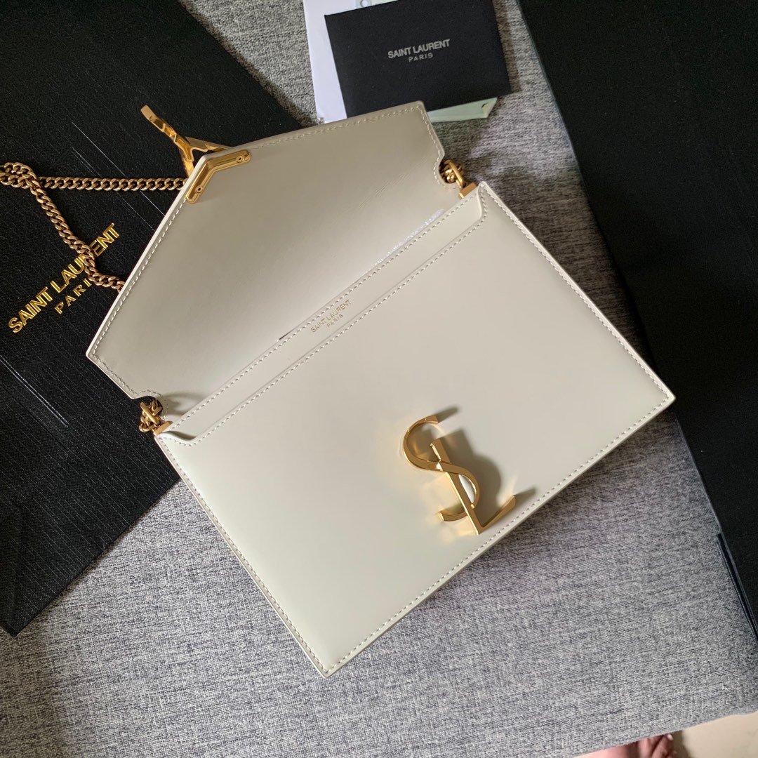 Y51 Calfskin chain bag White