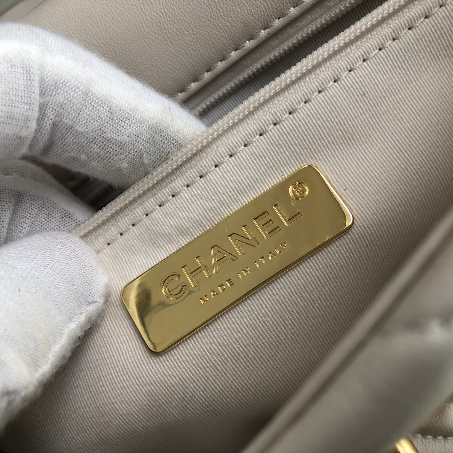 Ch**el 2019 New bag 26cm White
