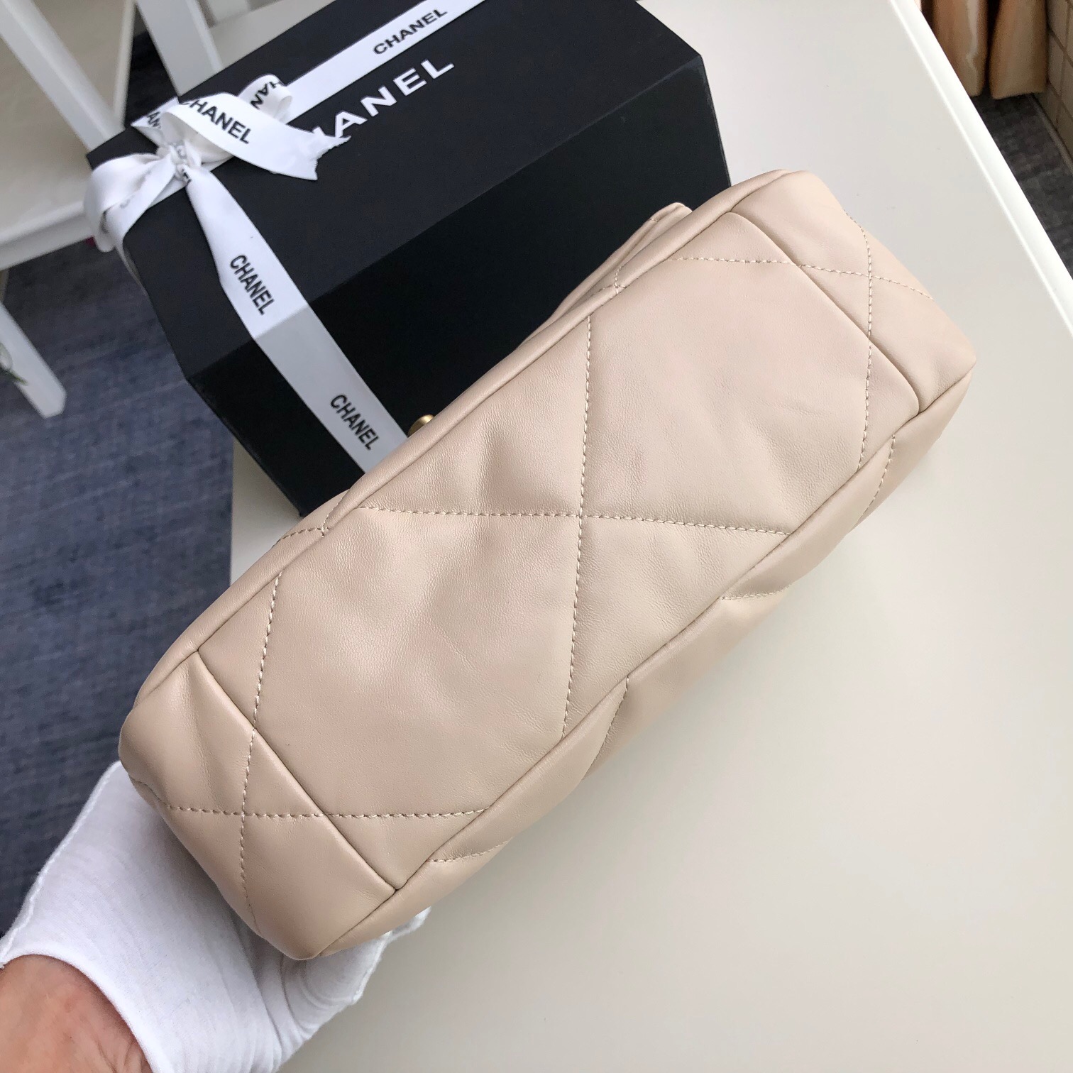 Ch**el 2019 New bags 26cm