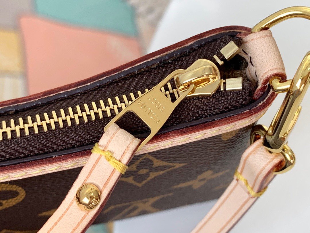 LV M40309 Retro handbag