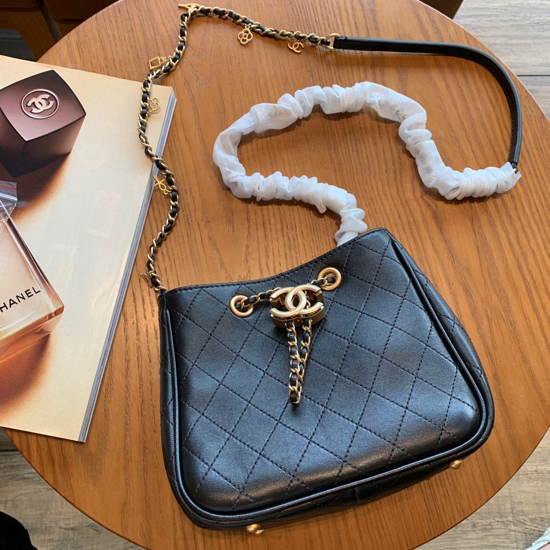 Ch**el Sac Hobo Small bucket bag AS0829