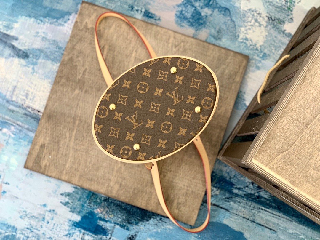 LV M41994 Retro bucket bag