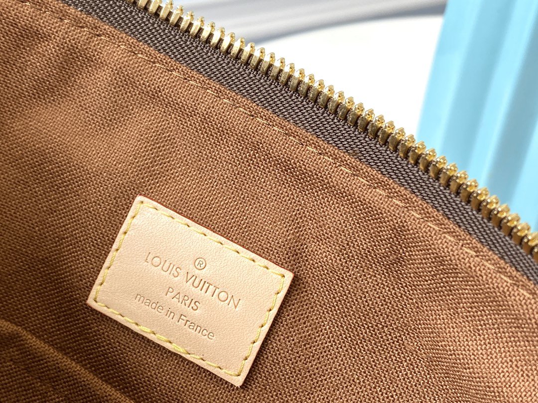 LV M40145 PALERMO Medium handbag