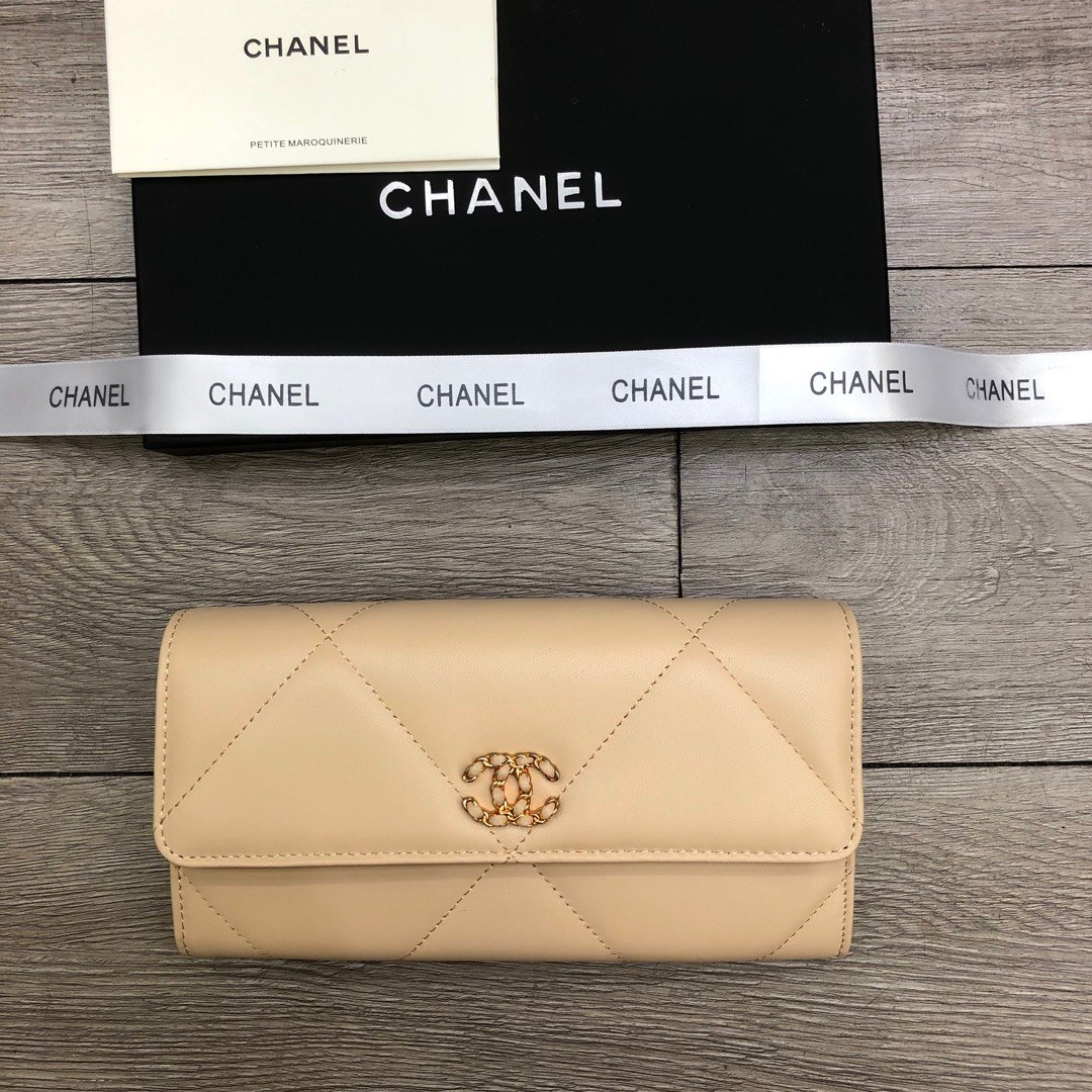 Ch**el wallet