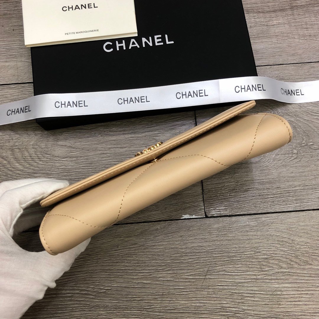 Ch**el wallet
