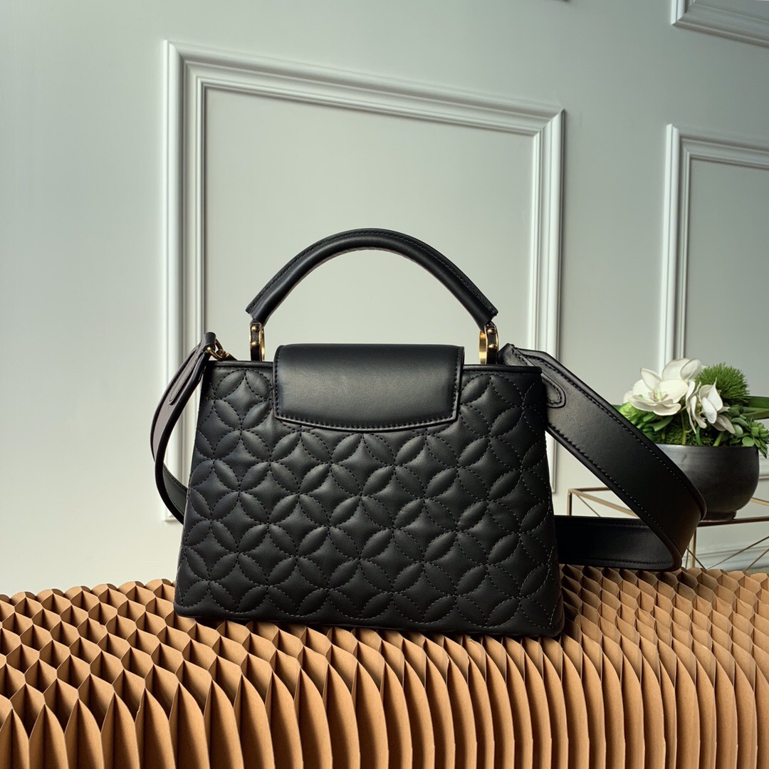 LV Capucines Monogram handbag 27CM Black