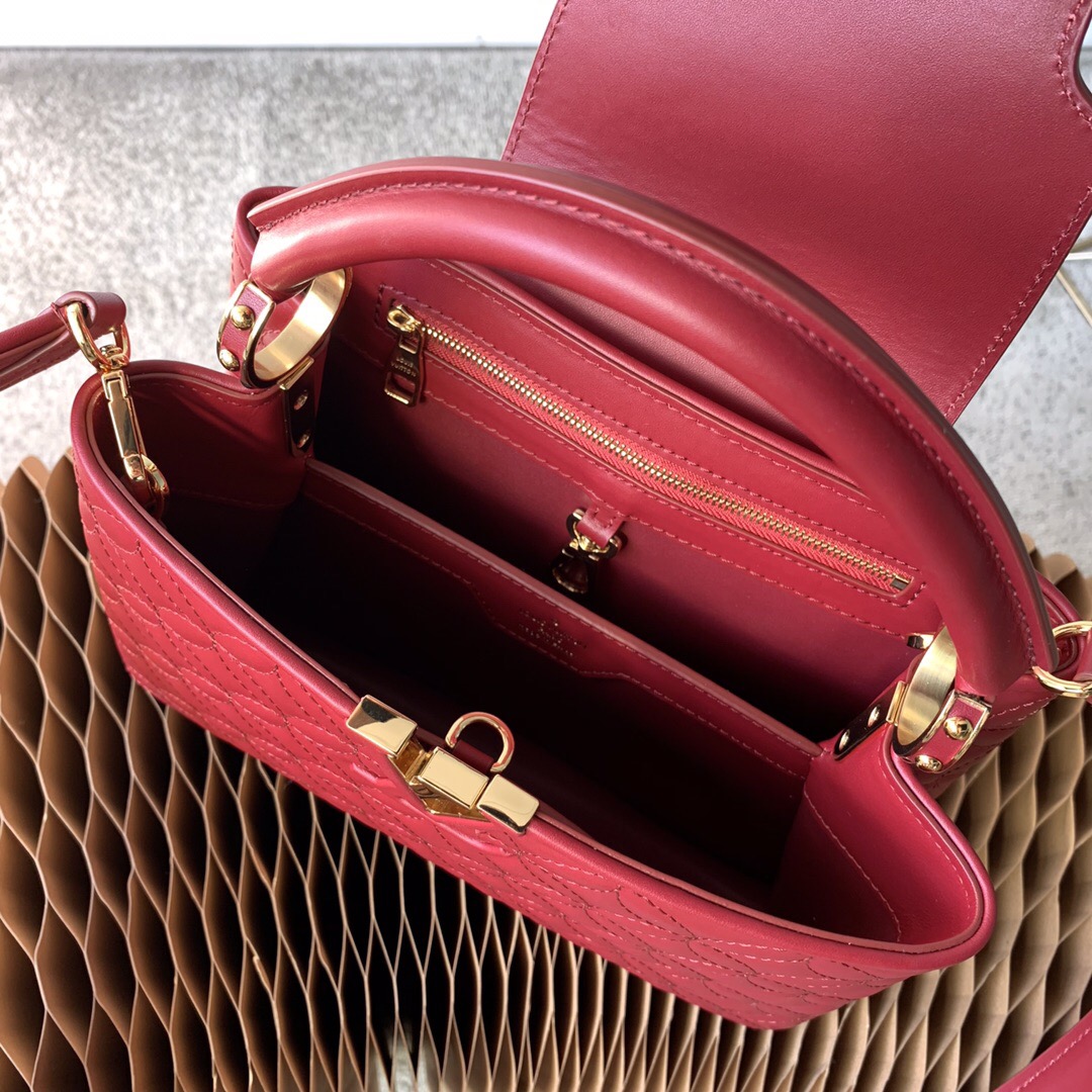 LV Capucines Monogram handbag 27CM Red