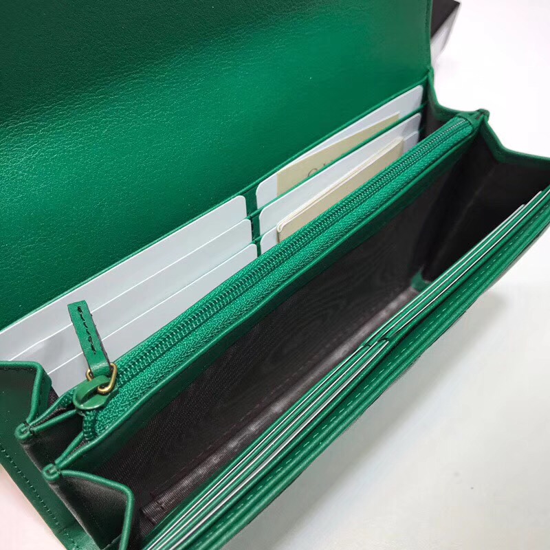 Gvc*1 wallet 443436 green