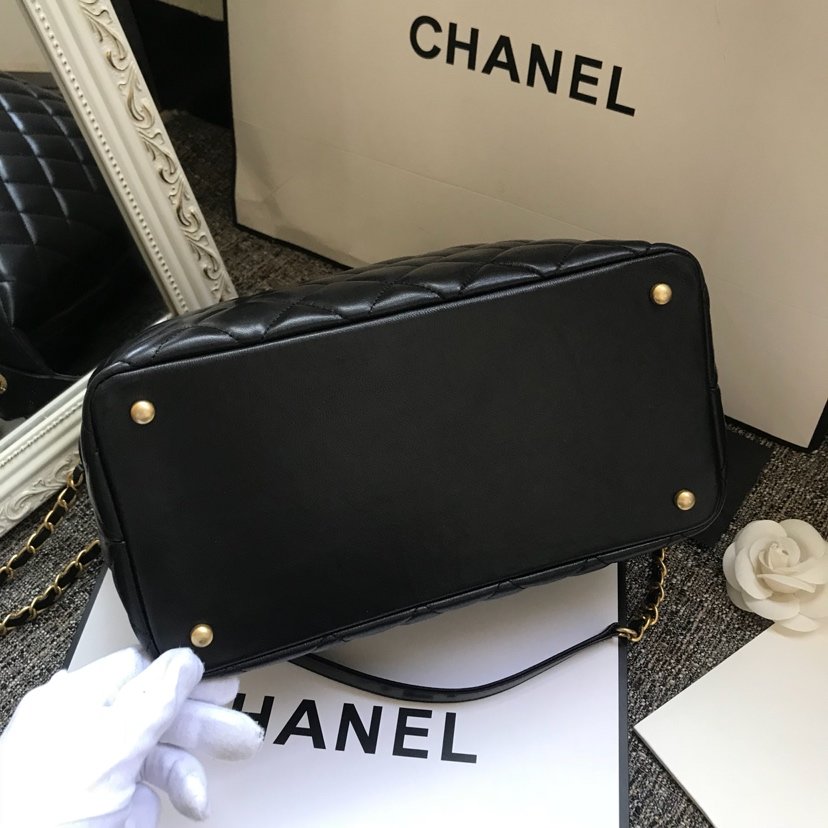 Ch**el Lambskin Handbag