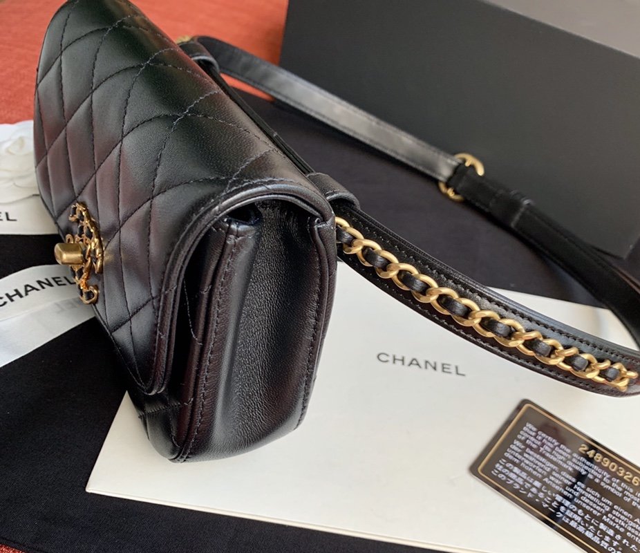 Ch**el Lambskin Waist Belt Bag Black