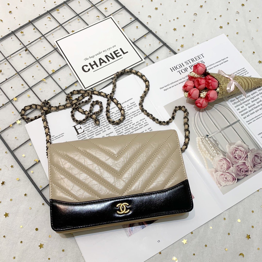 Ch**el Chevron Calfskin Gabrielle Woc bag