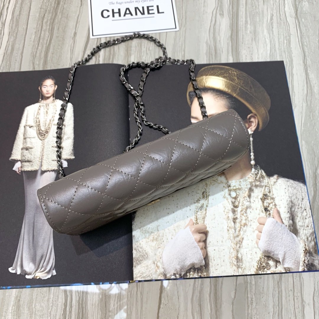Ch**el Calfskin Gabrielle Woc bag 03