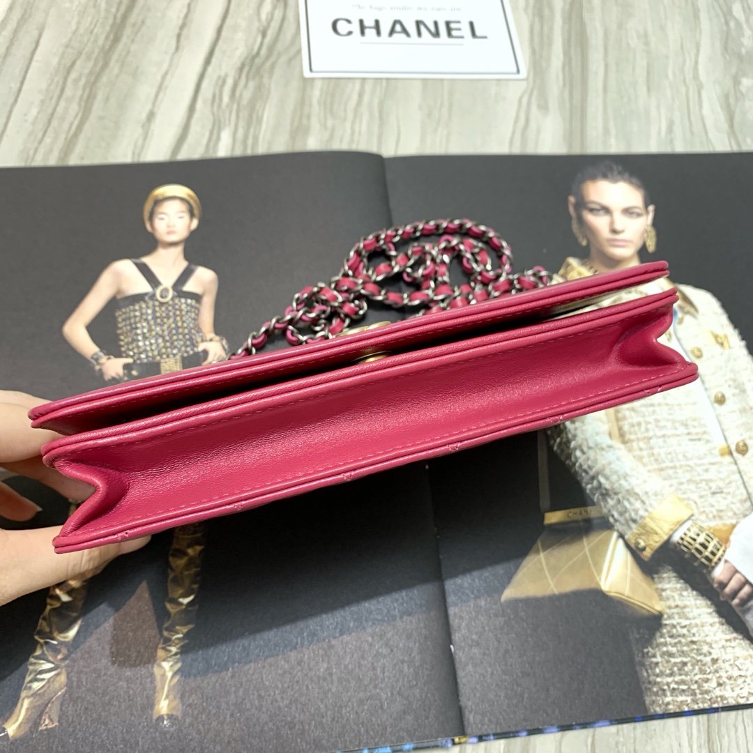 Ch**el Calfskin Gabrielle Woc bag 04