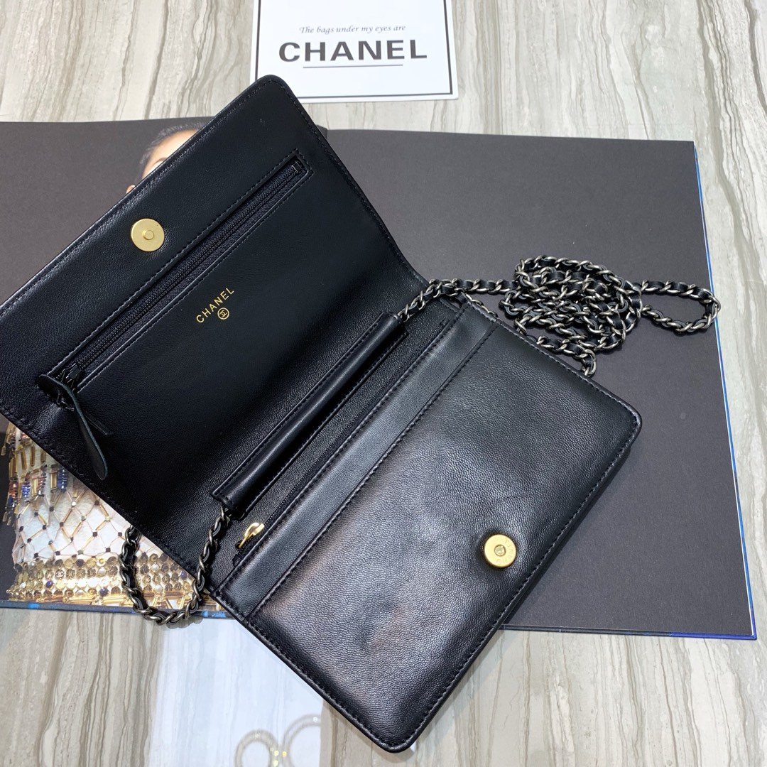 Ch**el Calfskin Gabrielle Woc bag 06